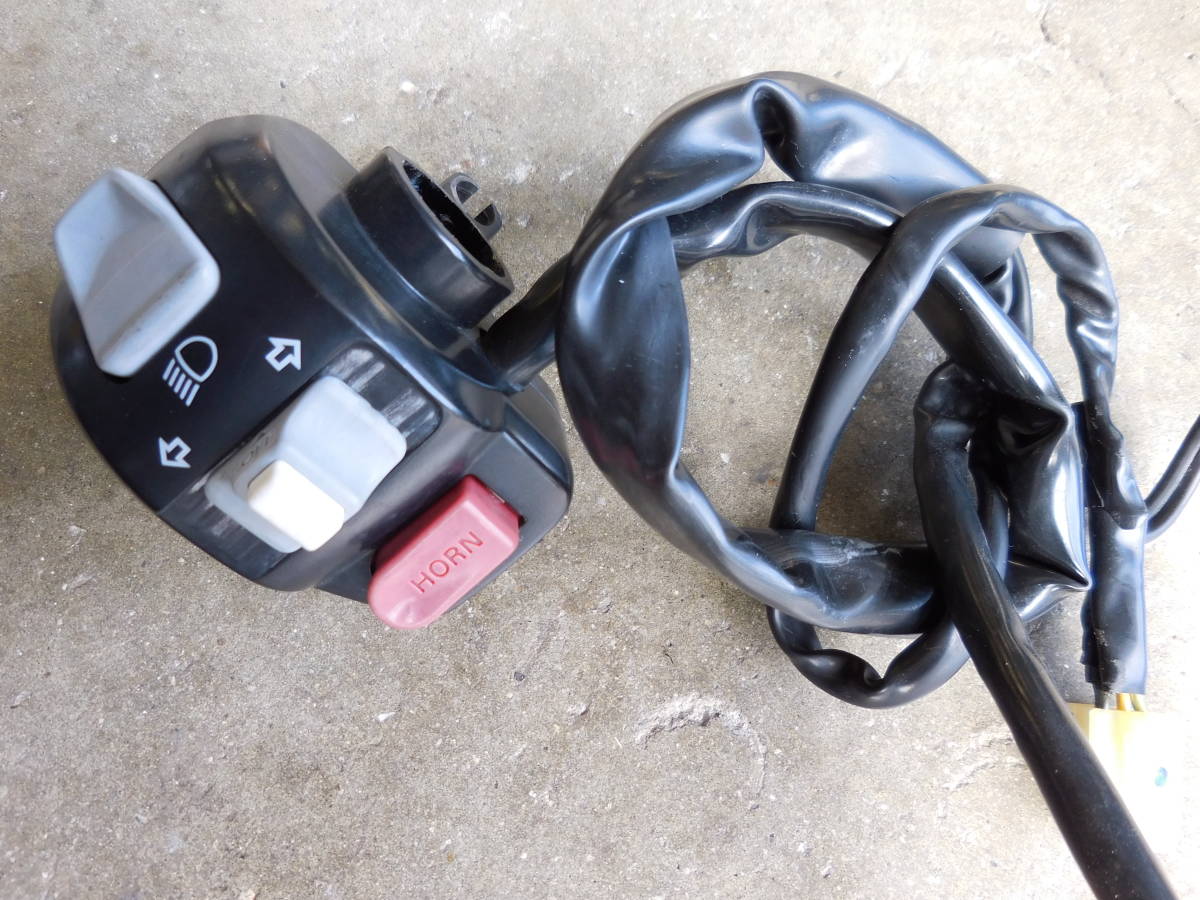 EC-02 SY02J ヤマハ ハンドル ハンドルスイッチ スイッチ 純正拍卖