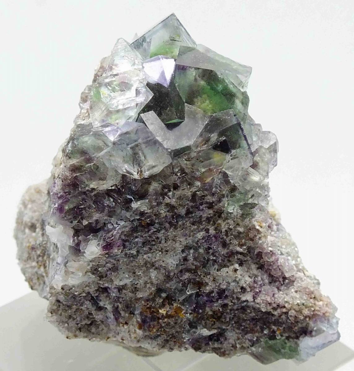 ☆☆ フローライト 蛍石 (蛍光)オコルス <ナミビア> NB372 ☆☆拍卖