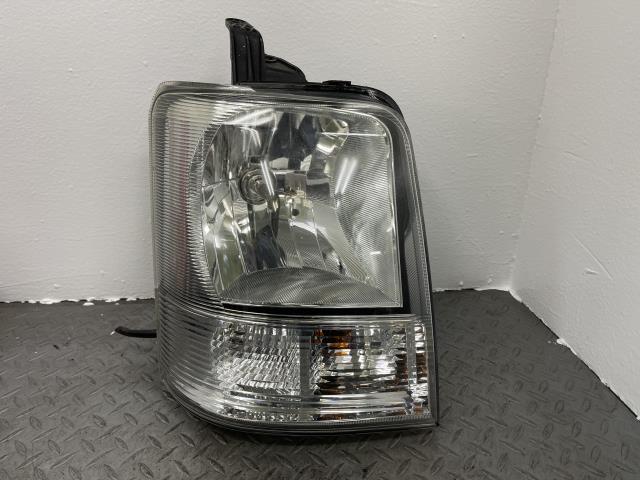 エブリィ DA64V 右 ヘッドランプ ライト 35120-68H51拍卖