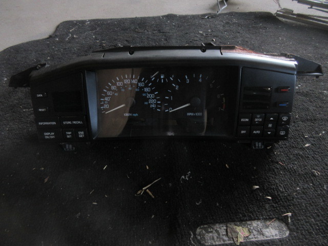 ★⑱R6A7472 キャデラックエルドラド 純正スピードメーター 修理やストック等に拍卖