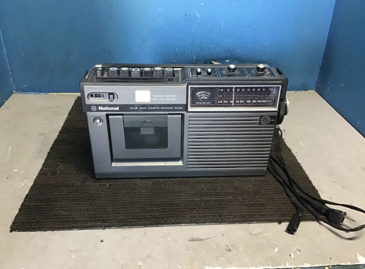 □岐阜発 △昭和レトロ/National/ラジカセ/ラジオ/△RQ-520/電源コード付/動作確認/高さ220mm/奥行100mm/横240mm/中古品 R5.5/1□拍卖