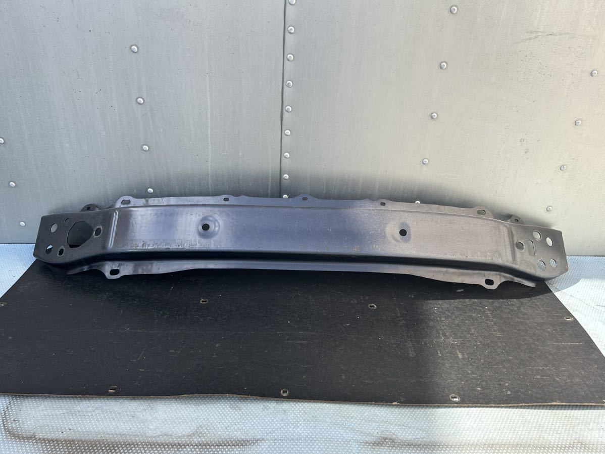 2020:アクア NHP10 前期 フロントバンパーホースメント拍卖