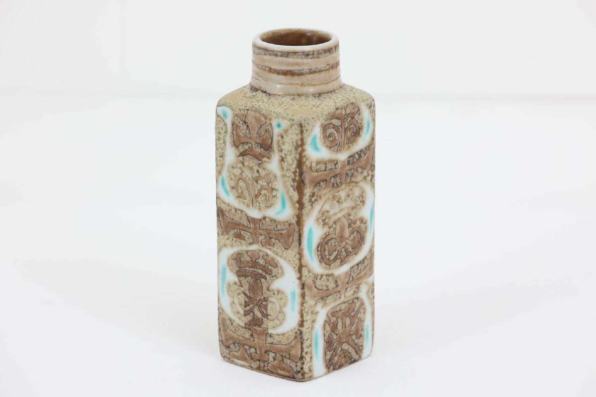 Royal Copenhagen ロイヤルコペンハーゲンBACAバッカ 小さなVase フラワーベース拍卖
