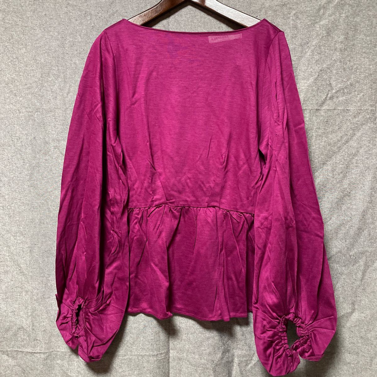 新品 BABYLONE ボリュームスリーブ カットソー パープル 38 し拍卖