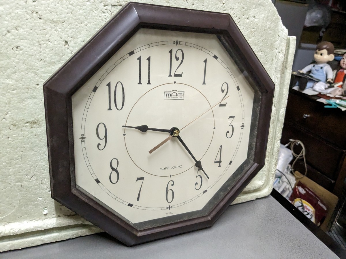 壁掛け時計 MAG silent quartz 時計 アナログ 電池式 ジャンク品? 掛時計拍卖