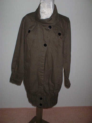 kb 美品☆即買♪アウトバーン カモフラグリーン系オリーブカーキ ハーフコート 袖 裾 シャーリング拍卖