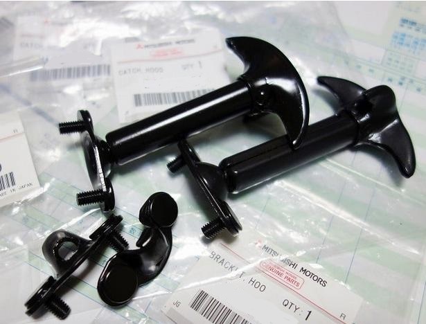 【新品】三菱純正 J53 J55 ジープ キャッチ フード ボンネットキャッチ 左右セット拍卖