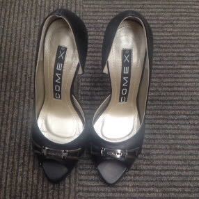 超お値打ち出品 小さめサイズ COMEX オープントゥー ピンヒール 22cm 新品未使用品拍卖