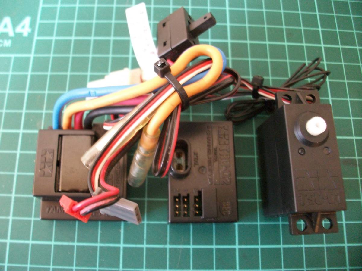 【激安目玉商品】田宮 アンプ(TEU101BK)サーボセット クリスタル無 簡易通電動作確認済 一応ジャンク扱 レターパック送料一律!!拍卖