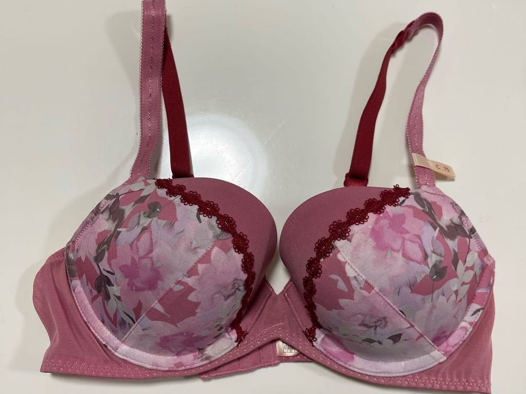 タグ付未使用■AMOSTYLE By Triumph アモスタイル トリンプ ダークピンク レース ブラ C75拍卖