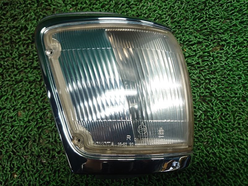 『psi』 トヨタ 130 ハイラックス サーフ 右コーナーランプ コイト 35-52拍卖
