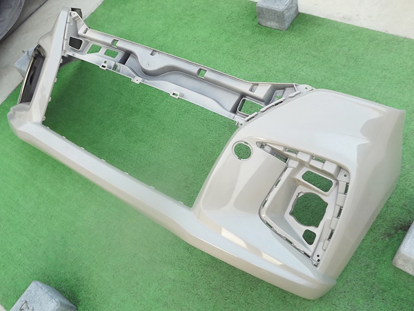 ★送料安,HYBRID SZ,クロームメッキ,キャラバンアイボリー?★ソリオMA47Sフロントバンパー,ハイブリッド,MA27S,MA37S右ベゼル,ベージュRe:P拍卖