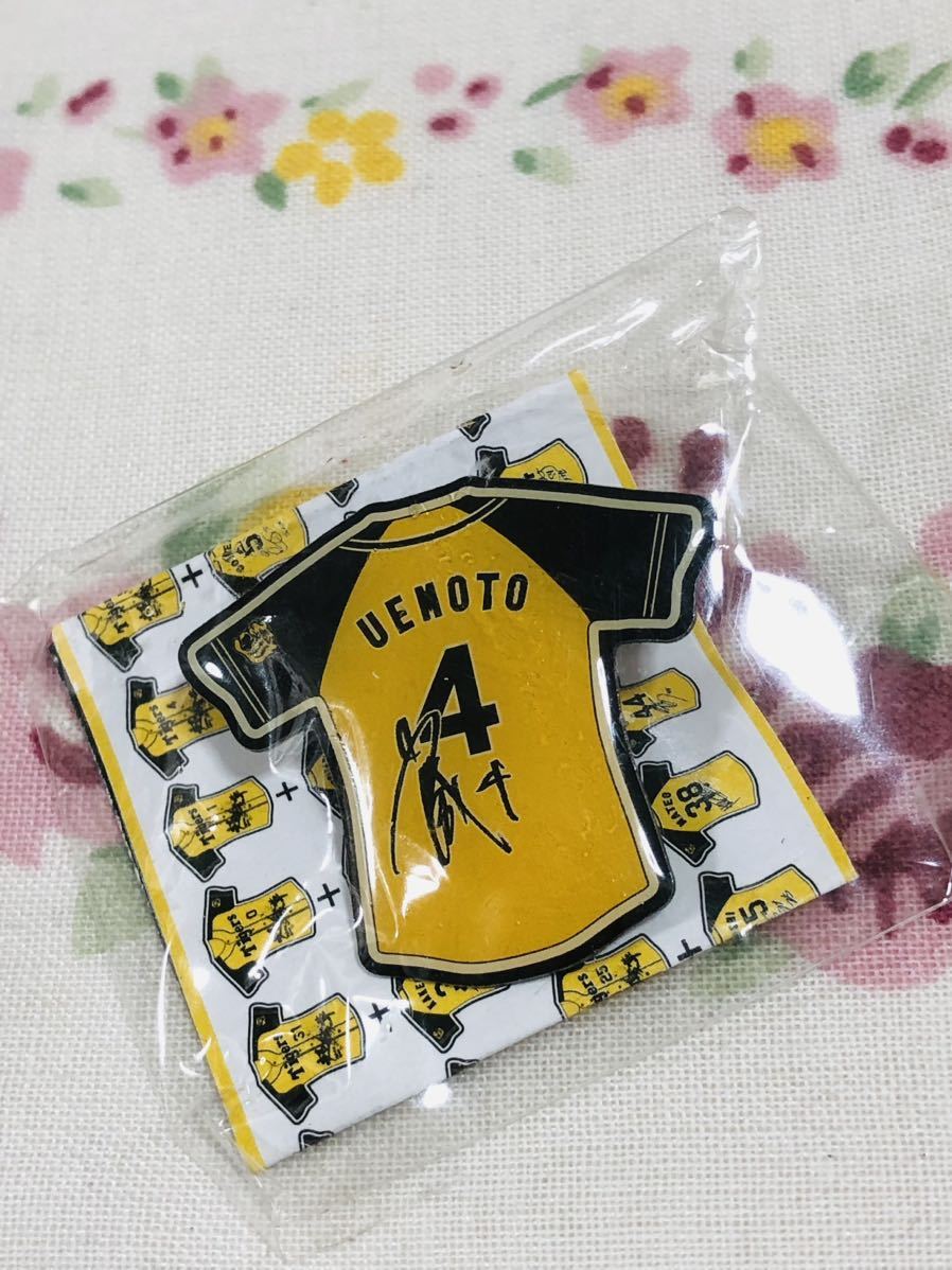 阪神タイガース ユニフォームピンバッジ ピンズ 上本博紀拍卖