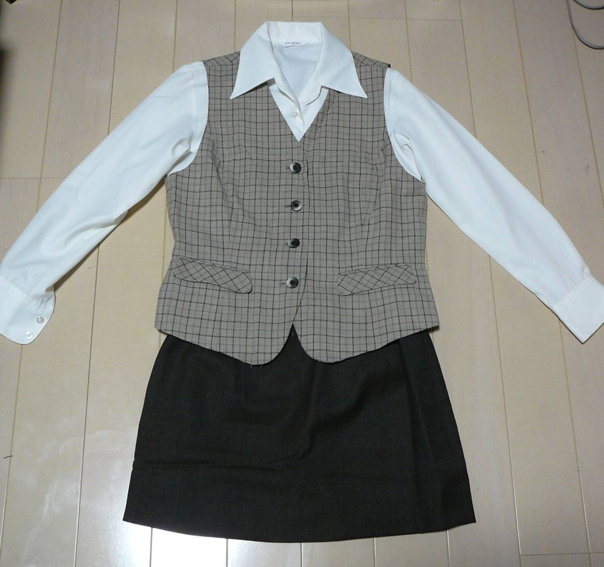 ●送料230円●11号 超ミニ ベストスーツ お水系 コスプレ衣装 OL制服 マイクロミニ拍卖