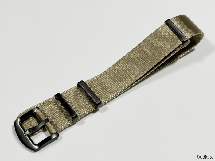 ラグ幅:20mm ハイクオリティ NATOストラップ 腕時計ベルト ベージュ ブラック尾錠 時計用バンド ファブリック LG1拍卖