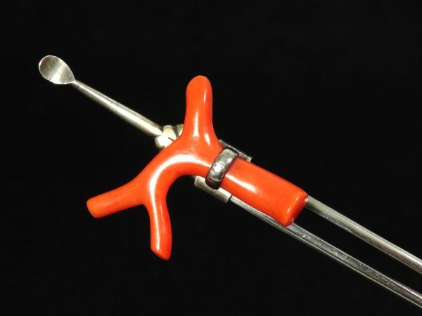 【6855】和装小物 (明治・大正・昭和) 銀細工 本珊瑚 枝 かんざし 重量28g (初品・買取品)拍卖