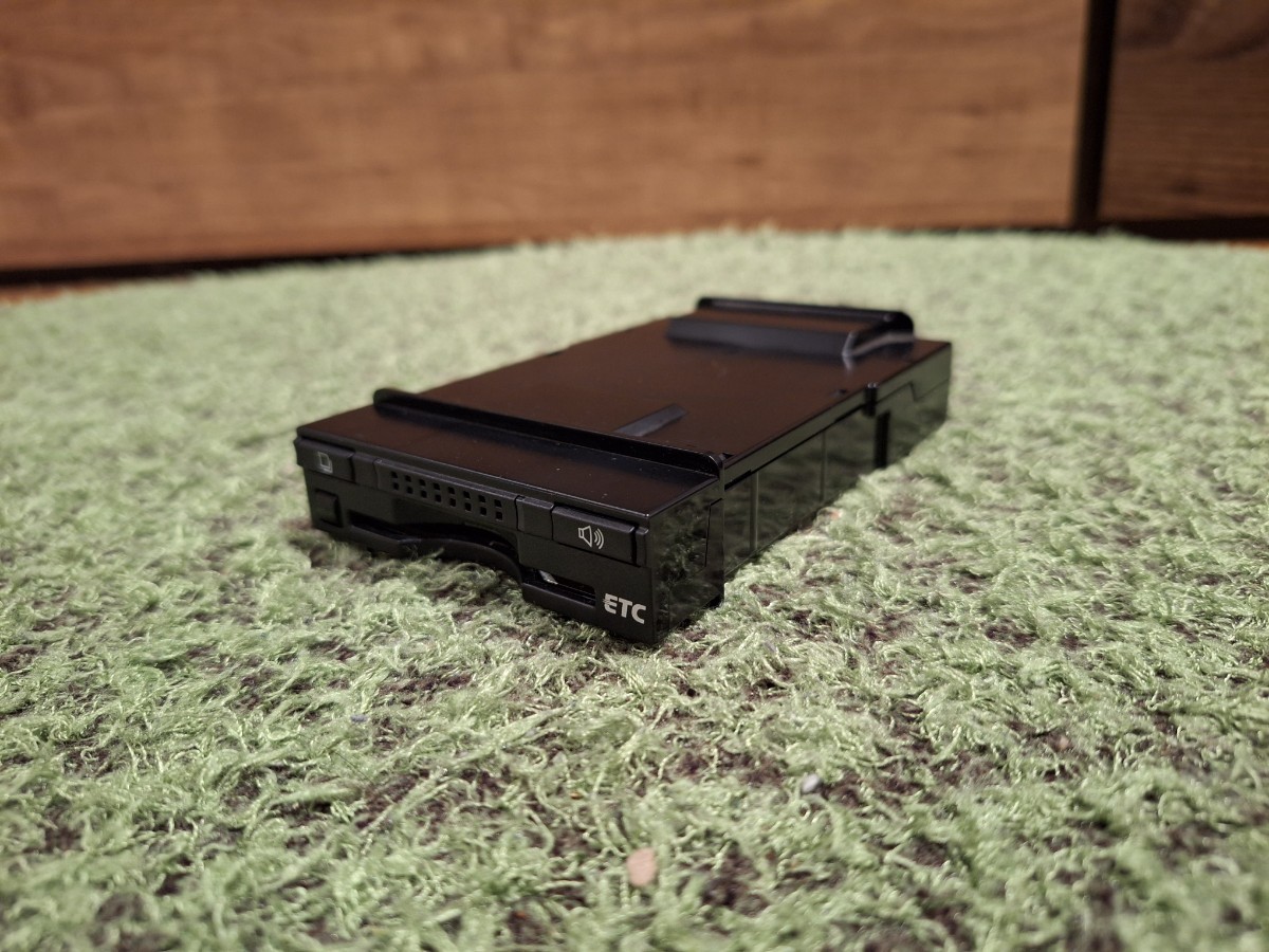 トヨタ純正 トヨタ車専用 08686-00341 ETC車載器 普通車登録 アンテナ分離型タイプ 送料無料拍卖