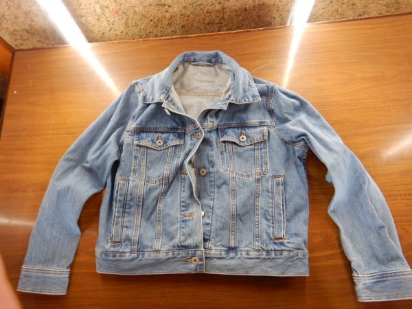 ジージャンパー no.44 GU ジーユー ユニクロUNIQLO XL 211 313874(91-01) 綿100 G デニムジャケットG DENIM拍卖
