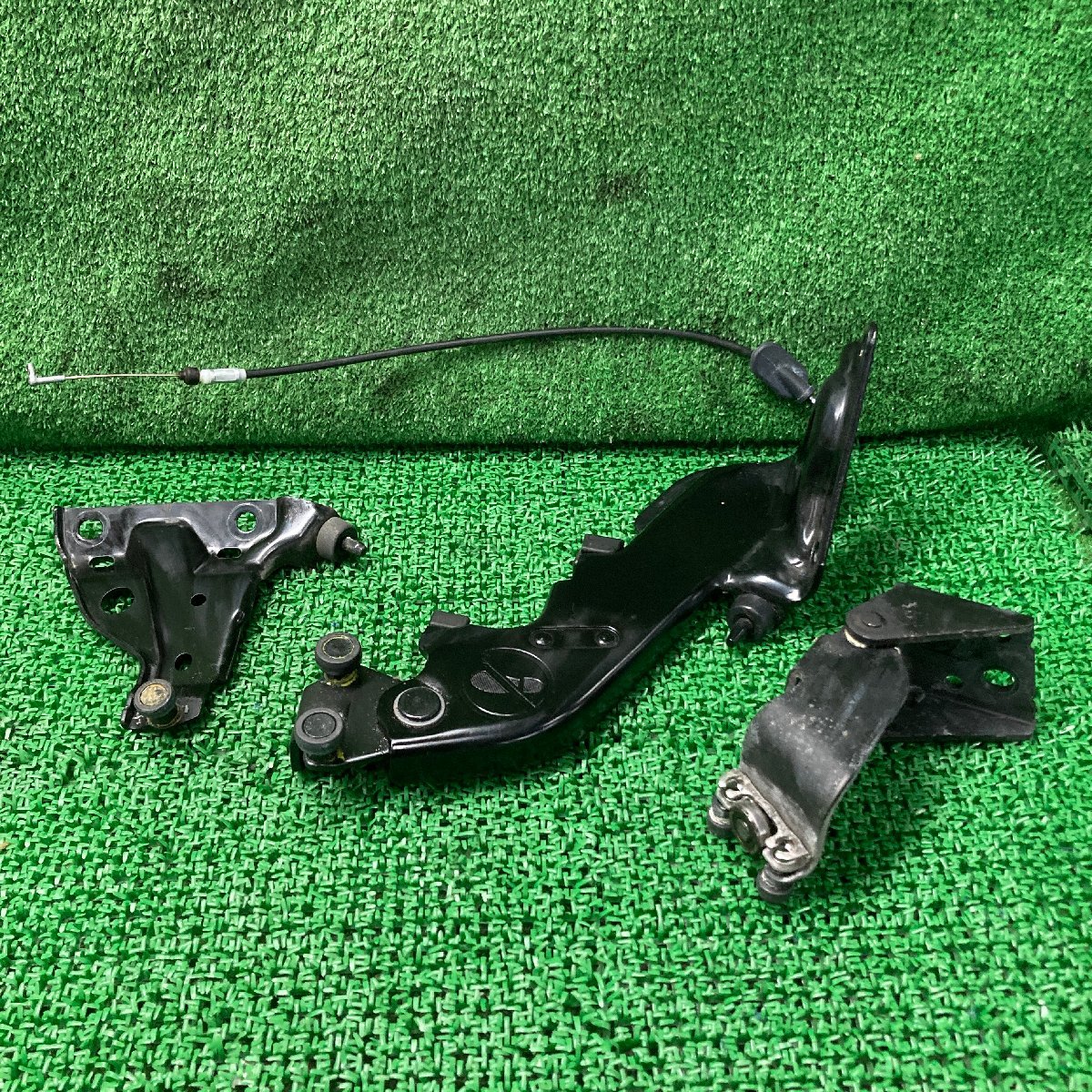 ♪♪ステップワゴン Z RK5 リア左 ドアヒンジ 3点セット(W0876)♪♪拍卖