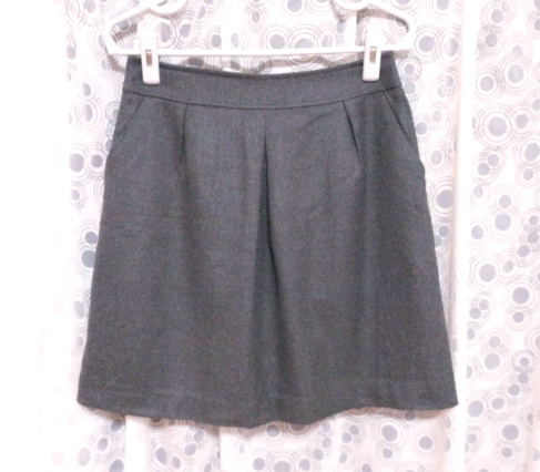 お得♪ 即決有 UNTITLED アンタイトル グレー シンプル スカート サイズ3 〒430拍卖