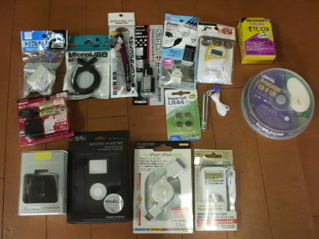 ☆___小物・雑貨など色々まとめて  ほぼ未使用品:ストップウォッチ・ケーブル・タップ など___拍卖