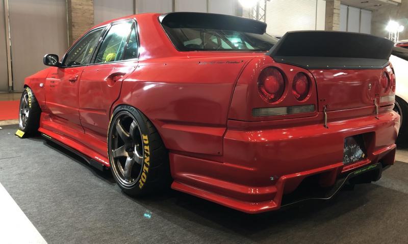 ユーラス URAS R34 SKYLINE 4Dr TYPE-RZ サイドステップ拍卖