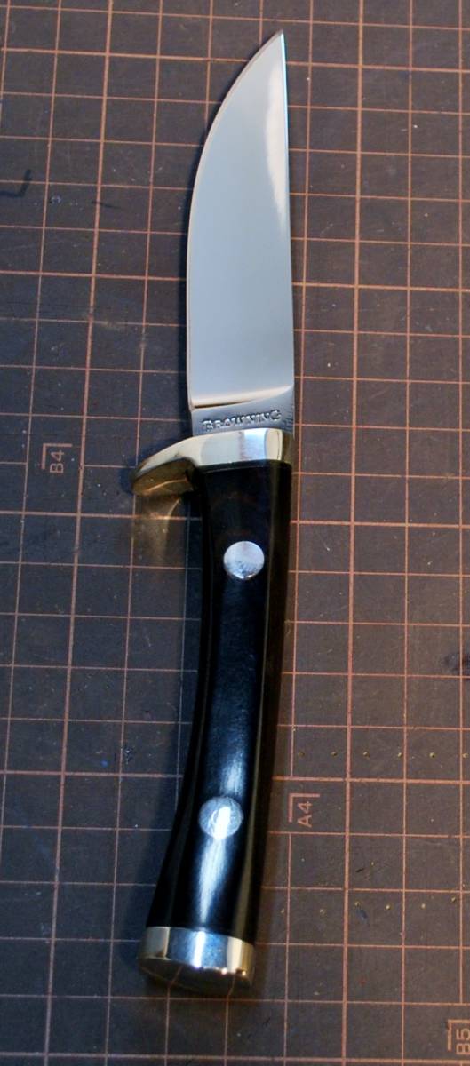 No.SY002 Browning#721Model ハンター樹脂柄・サイズ:中型・Aus-8Stainless Steel-Blade:80mm 全長:20cm.革シース付き拍卖
