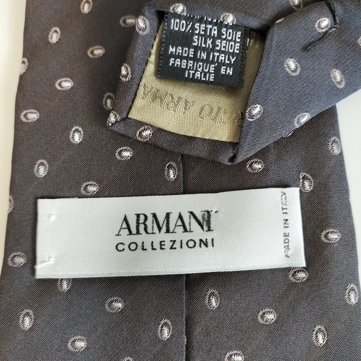 ARMANI COLLEZIONI(アルマーニコレツォーニ)グレー丸点ドットネクタイ拍卖