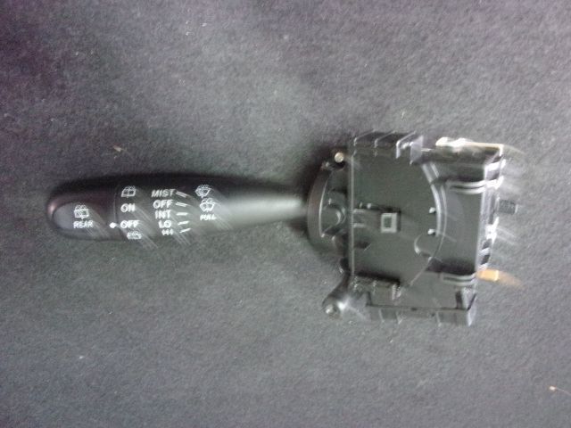 【2676】エブリィ DA64V 2014年式 コンビネーションスイッチ ディマースイッチ ワイパースイッチ拍卖