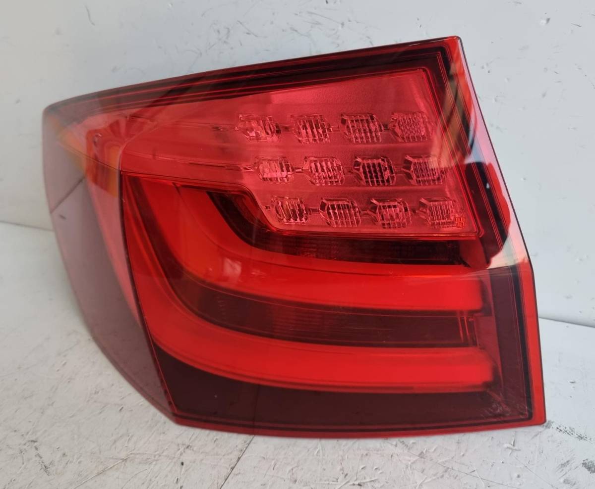 BMW 523i F11 テールランプ 左拍卖