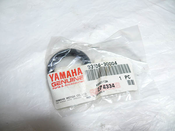 TT-R90 オイルシール ヤマハ 純正 93106-30004 PW80 DT100 拍卖
