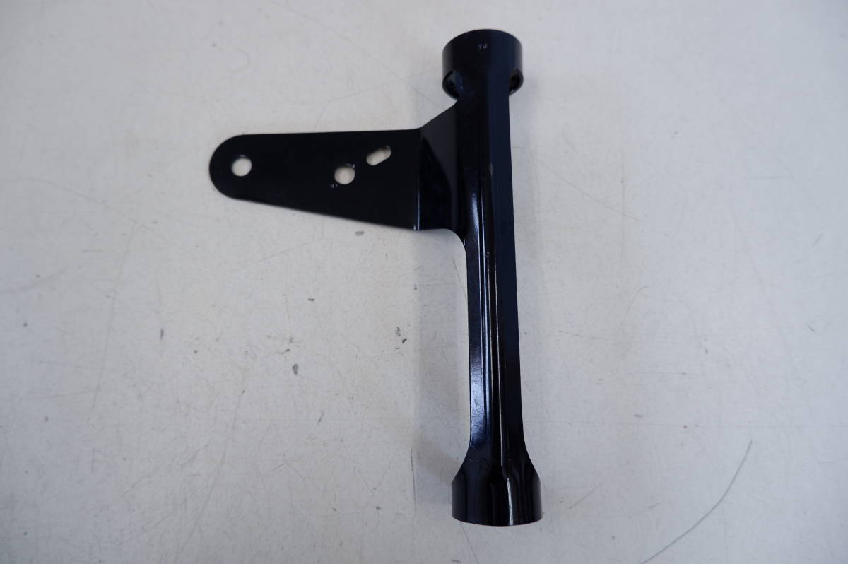 メーカー欠品 ヤマハ GT50 ミニトレ 純正ヘッドライトステー「左用」 225-364拍卖