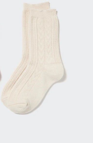 ★ユニクロ キッズ ガールズ ヒートテックソックス手編み風のフェアアイル柄アイボリー(白系) 16-20サイズ 16.17.18.19に 1足 防寒★拍卖