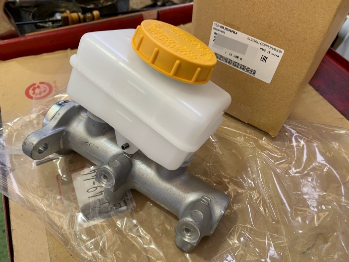 ★新品★ スバル純正 SUBARU インプレッサ GC8 GDB ブレーキマスターシリンダー拍卖