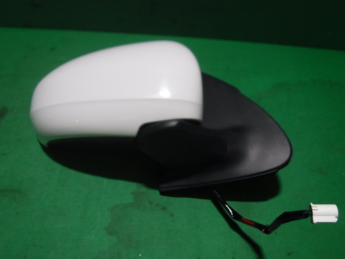 【C】トヨタ パッソ KGC30/KGC35 純正 右ドアミラー W09/白 電動格納 5P拍卖