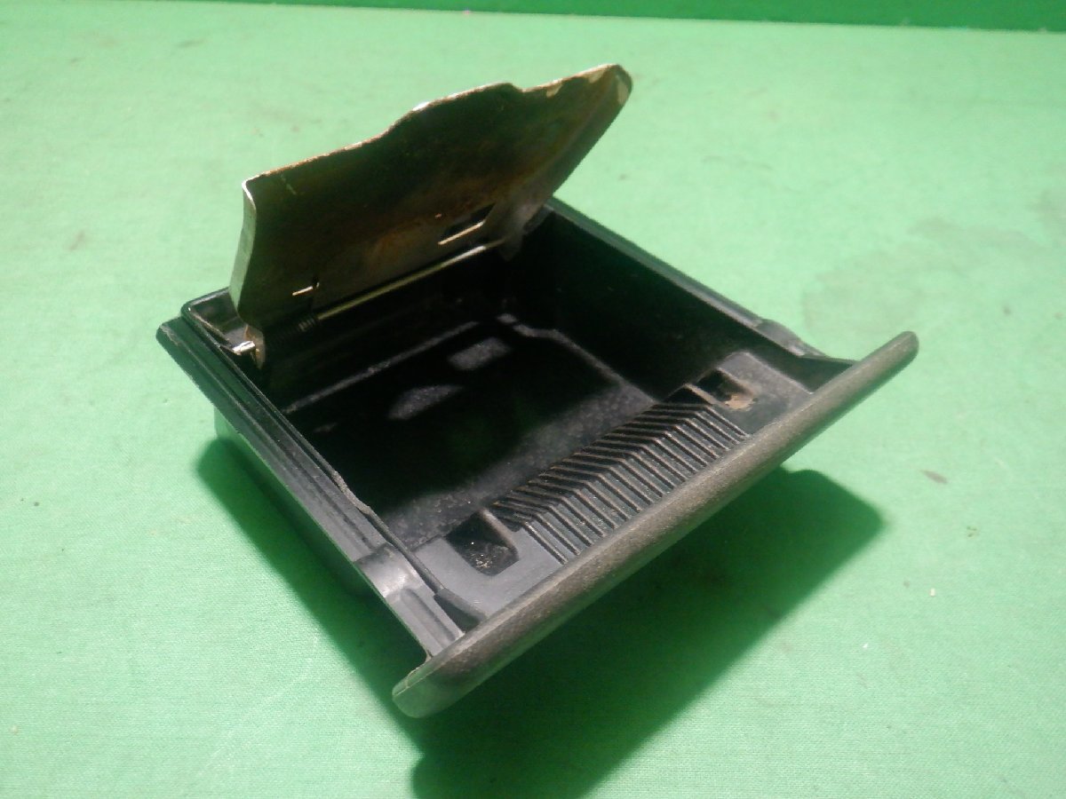 【A】スズキ ジムニー JB23W 純正 灰皿拍卖