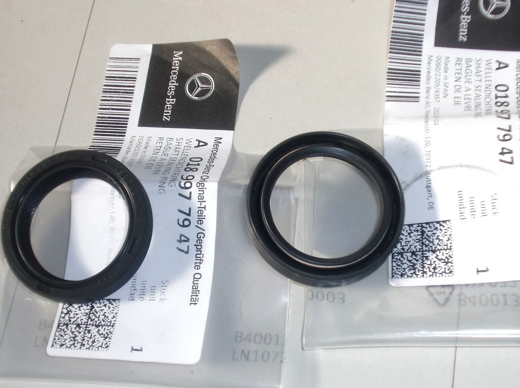 メルセデスベンツW124/500E,E500等119エンジン用フロントカバーシール(カムシャフトシール)2個拍卖