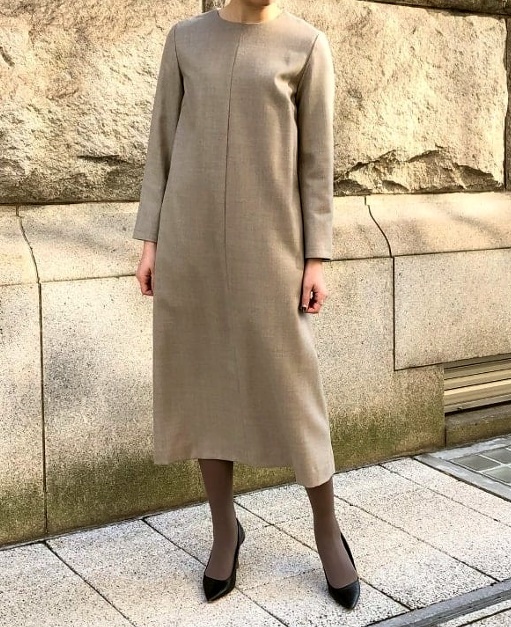 新品 定価5万 M.Fil ウールサキソニーワンピース 38 ベージュ エムフィル 拍卖