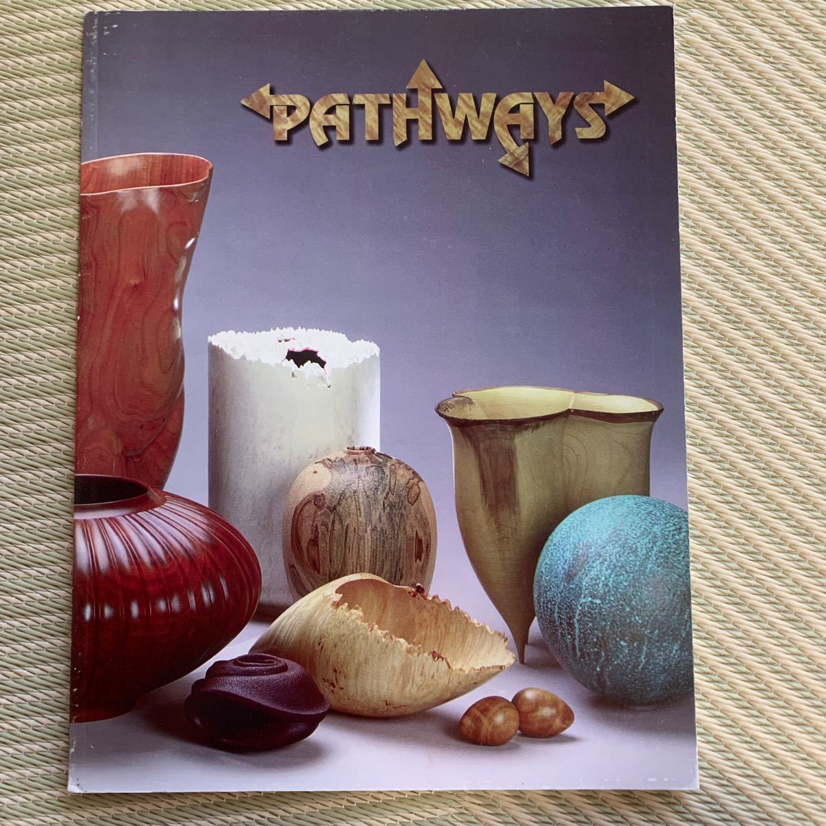 即決!洋書 PATHWAYS CURATED BY GENE KANGAS Cleveland State University Art Gallery Cleveland Ohio 木工 作品 64p拍卖