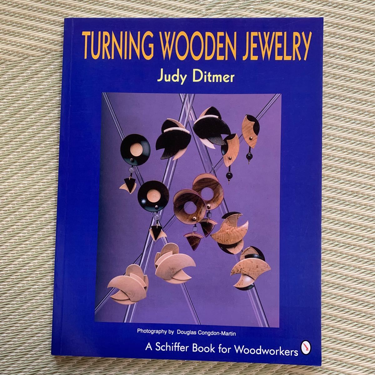 即決!洋書★Turning Wooden Jewelry Judy Ditmer ★木工 アクセサリー 木製ジュエリーの製造プロセス 64p拍卖