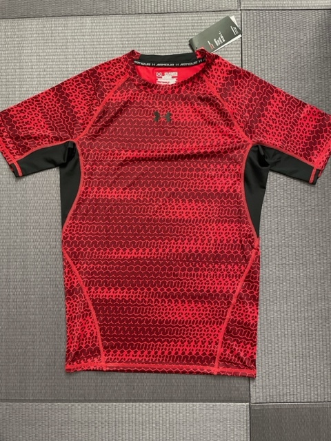 ☆処分!UNDER ARMOUR heat gear コンプレッション半袖シャツ未使用品☆拍卖