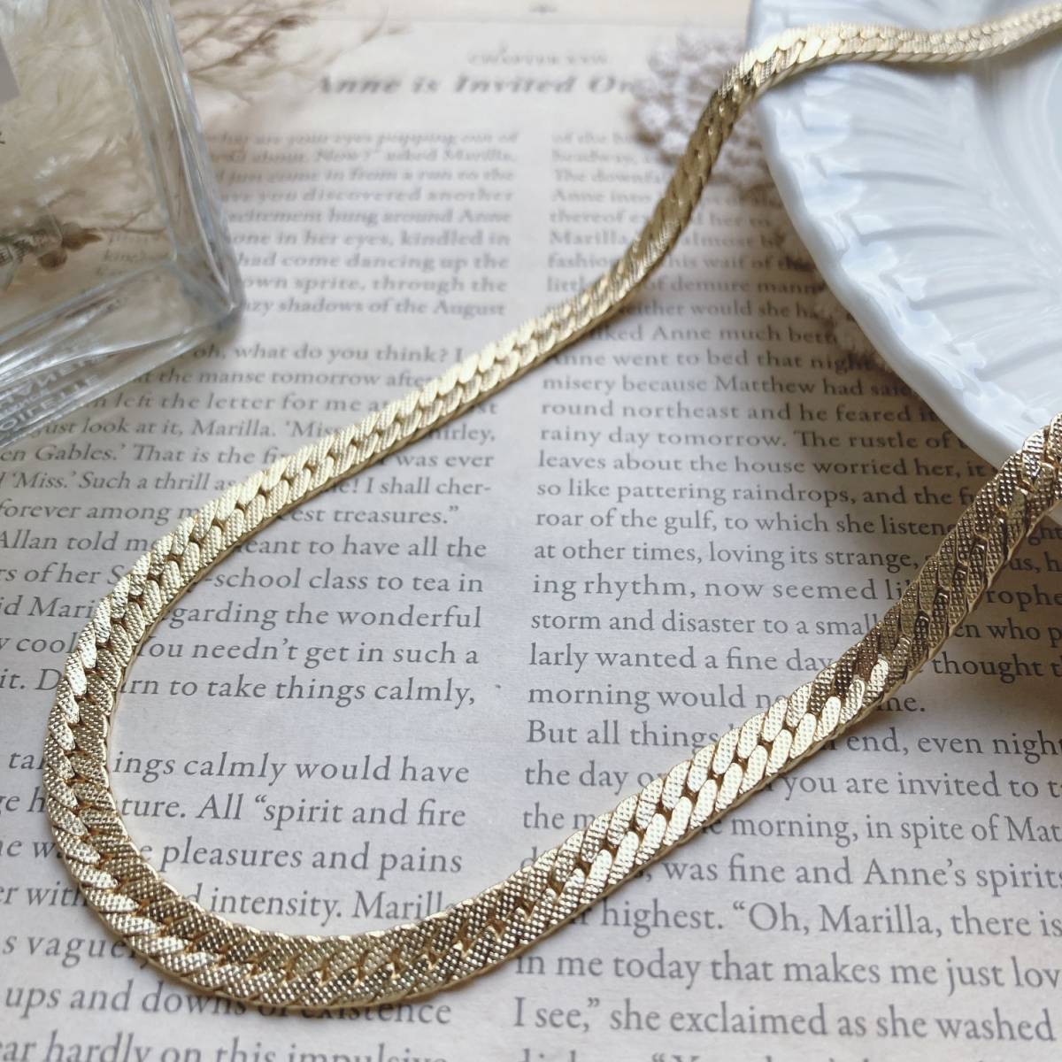 美品 チェーンネックレス ゴールド シンプル 平らなチェーン 高見え メンズ レディース☆Vintage jewelry accessories k0026拍卖