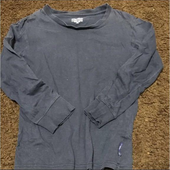 男児長袖Tシャツ130サイズ紺色拍卖