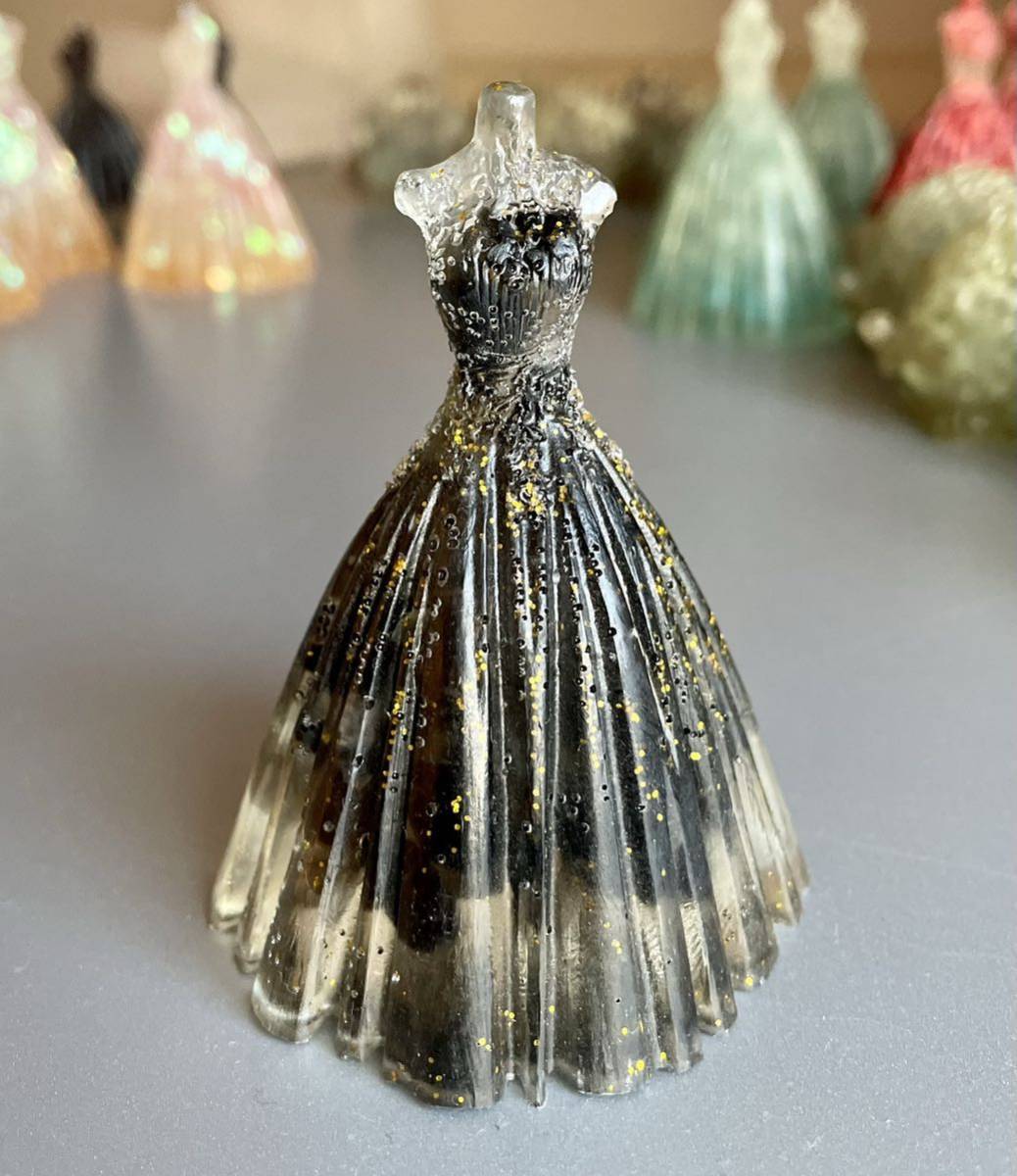 ドレス オルゴナイト dress 天然石 オブシディアン 置物インテリア 魔除 お守 小物ファッション 雑貨グッズ ブラック パワーストーン拍卖