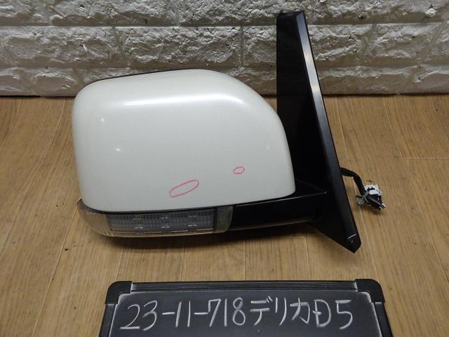 デリカD5  CV5W 右ドアミラー サイドミラー W23A19 7632A348拍卖