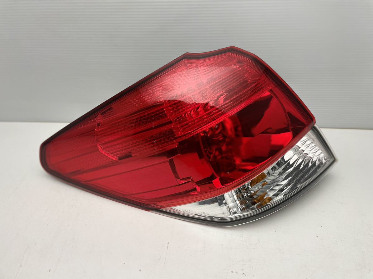 美品 割れ無 スバル 純正 BR9 BRM BR系 レガシィ テールランプ テールライト 左KOITO 220-20067 (13)拍卖