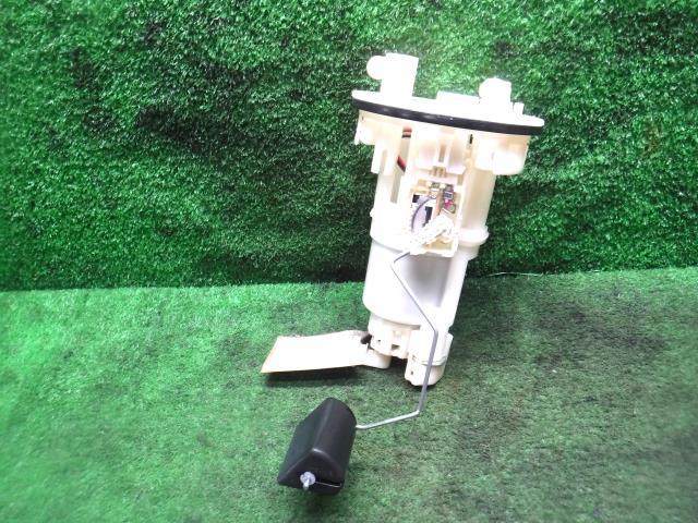 ピクシススペース DBA-L575A フューエルポンプ KF-VE 23210-B2150拍卖