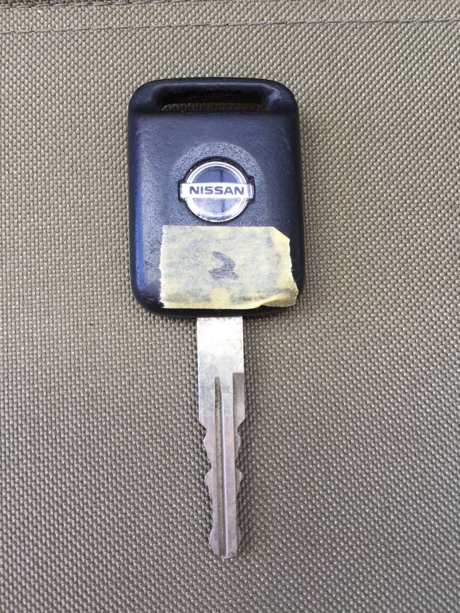 ニッサン 日産 キーレス エクストレイル ティーダ マーチ キャラバン ウイングロード ステージア ノート 2ボタン 同梱可能・定形外発送 ②拍卖