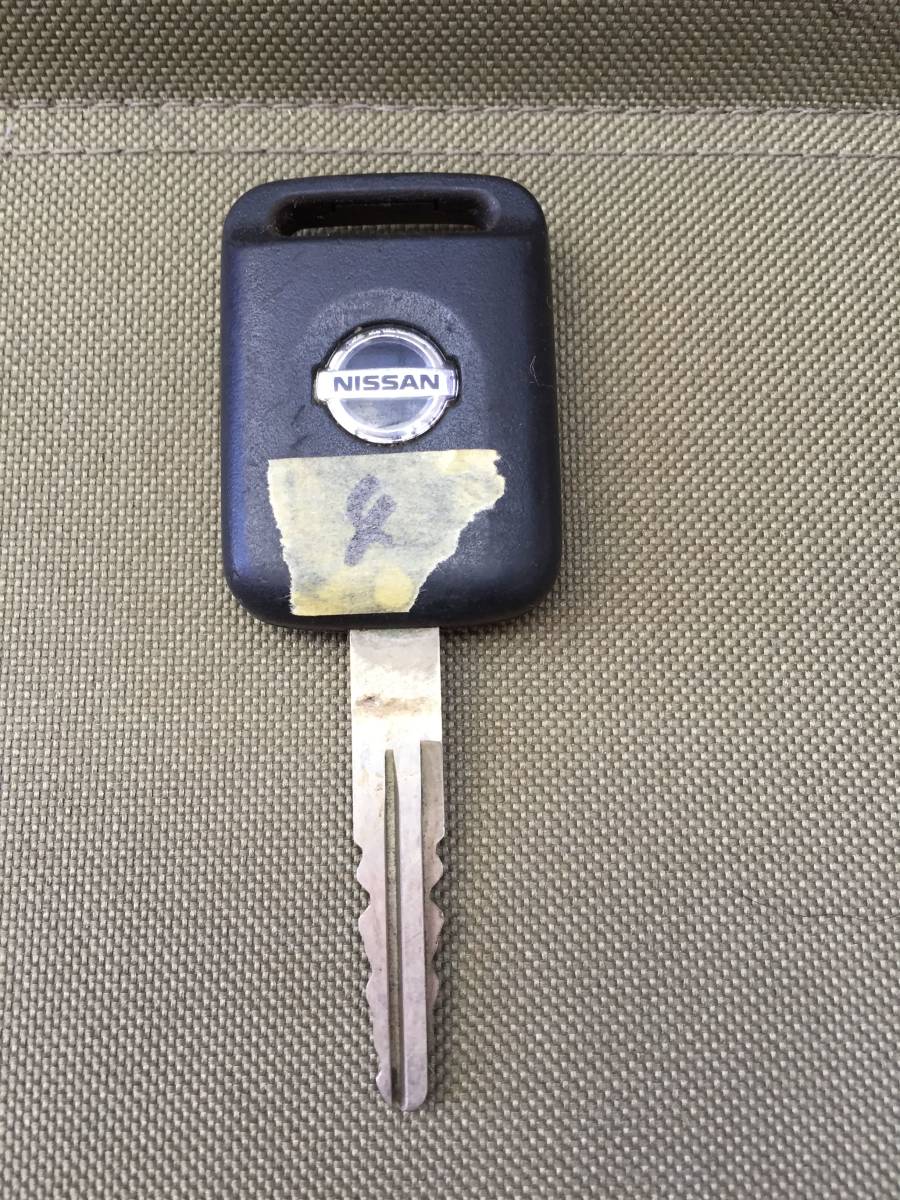 ニッサン 日産 キーレス エクストレイル ティーダ マーチ キャラバン ウイングロード ステージア ノート 2ボタン 同梱可能・定形外発送 ④拍卖