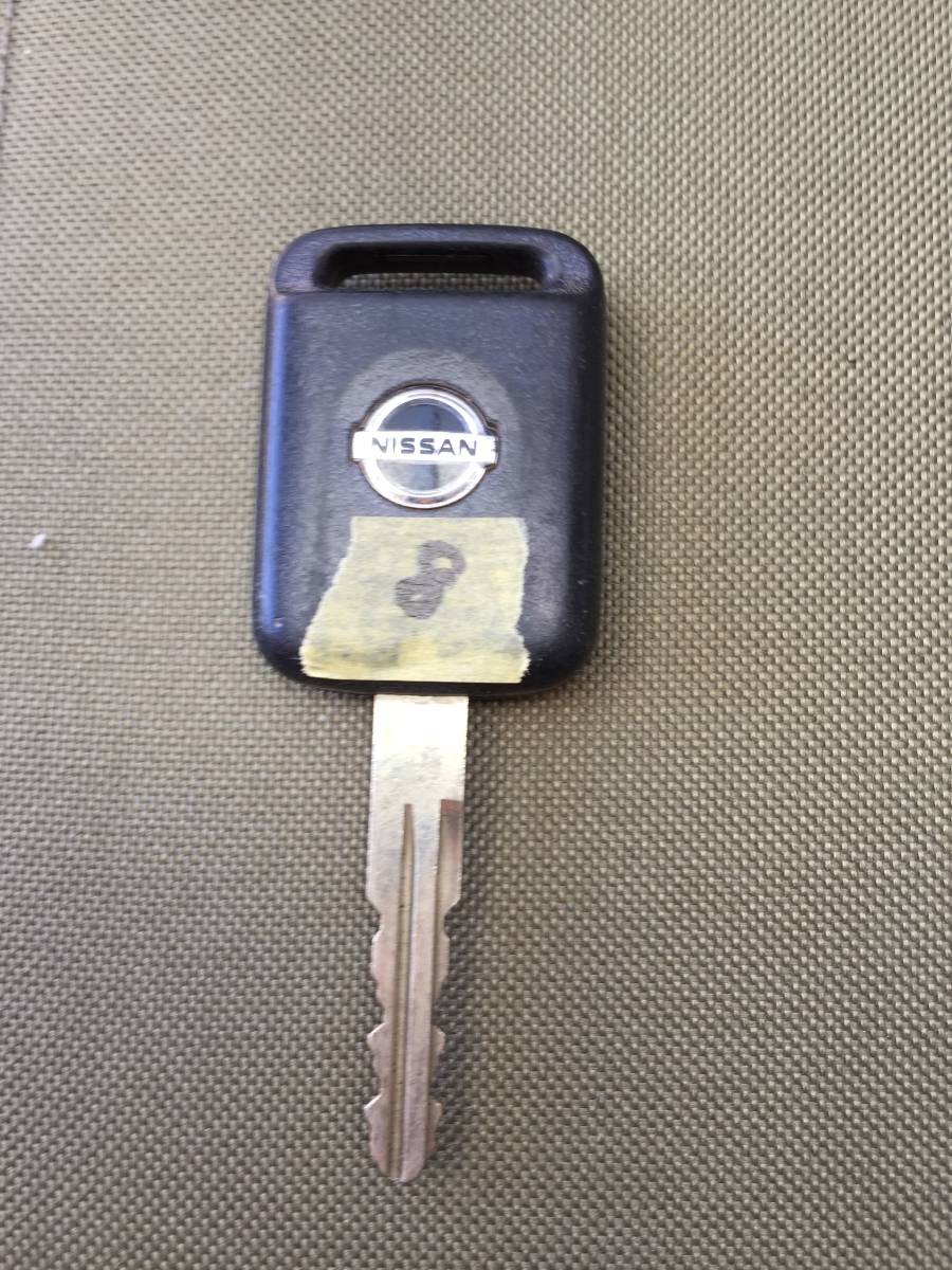 ニッサン 日産 キーレス エクストレイル ティーダ マーチ キャラバン ウイングロード ステージア ノート 2ボタン 同梱可能・定形外発送 ⑧拍卖